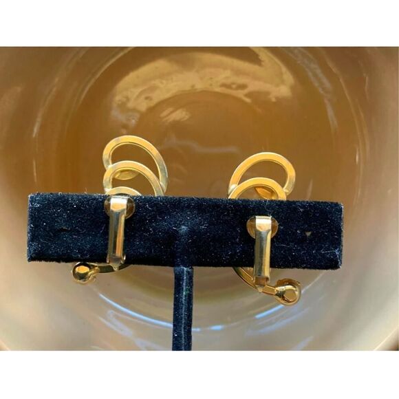 Sarah Coventry Style Swirl Clipback Earrings, in Gold, DISCOUNTED - Picture 2 of 5